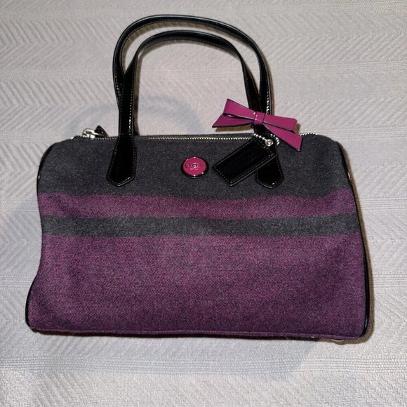 Coach Handbags - Coach handbag